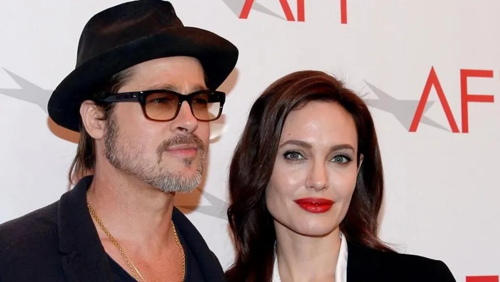 Brad Pitt, Angelina Jolie watengana rasmi