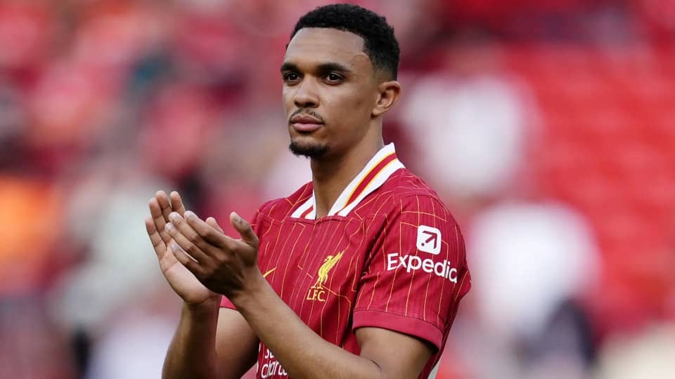 Salah: Trent Arnold hastahili kuzomewa