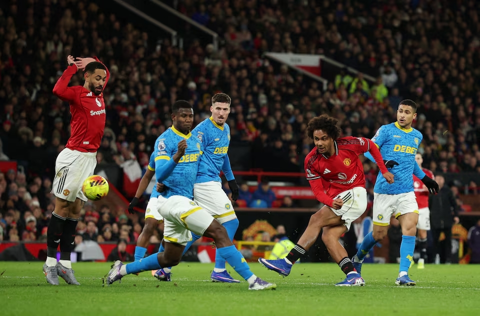 Man United Yamaliza Mwaka kwa Unyonge Baada ya Kulazimishwa Sare na Wolves
