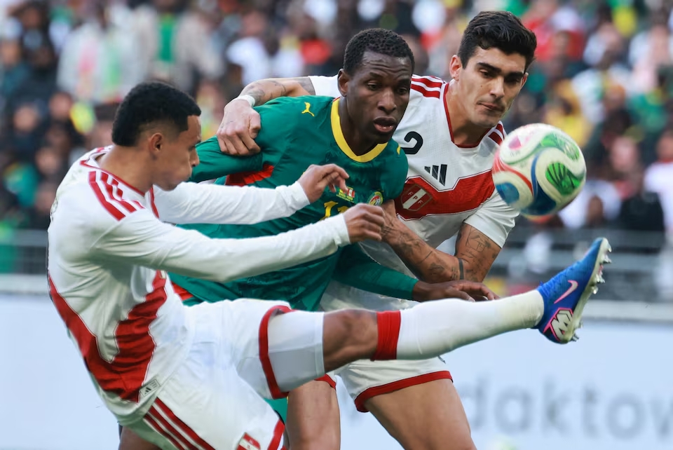 Senegal Yaishikilia Rekodi Yake kwa Kishindo; Yaichapa Peru 2-0 Jijini Paris