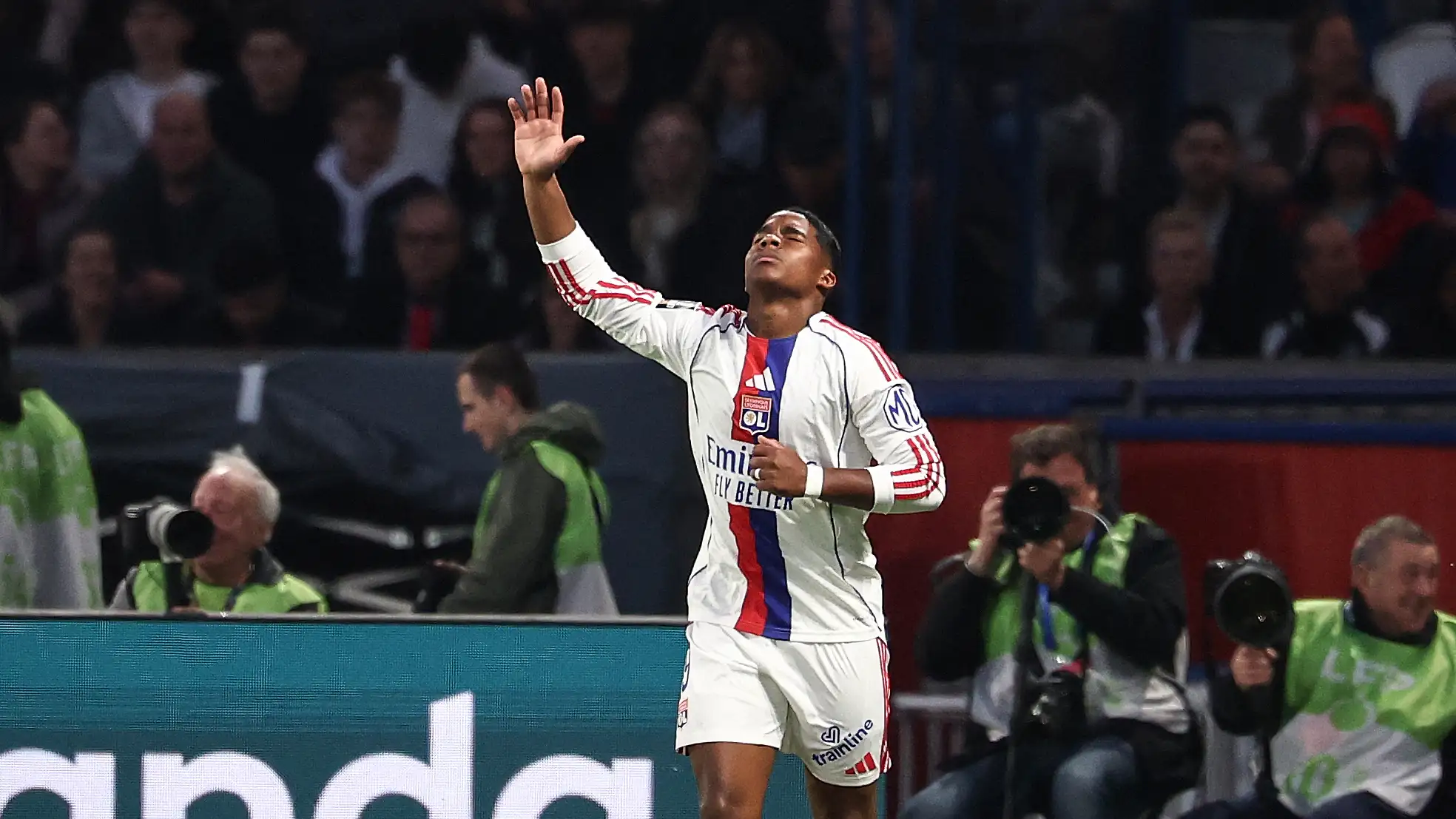 Lyon Yaichapa PSG na Kutikisa Mbio za Ubingwa Ufaransa