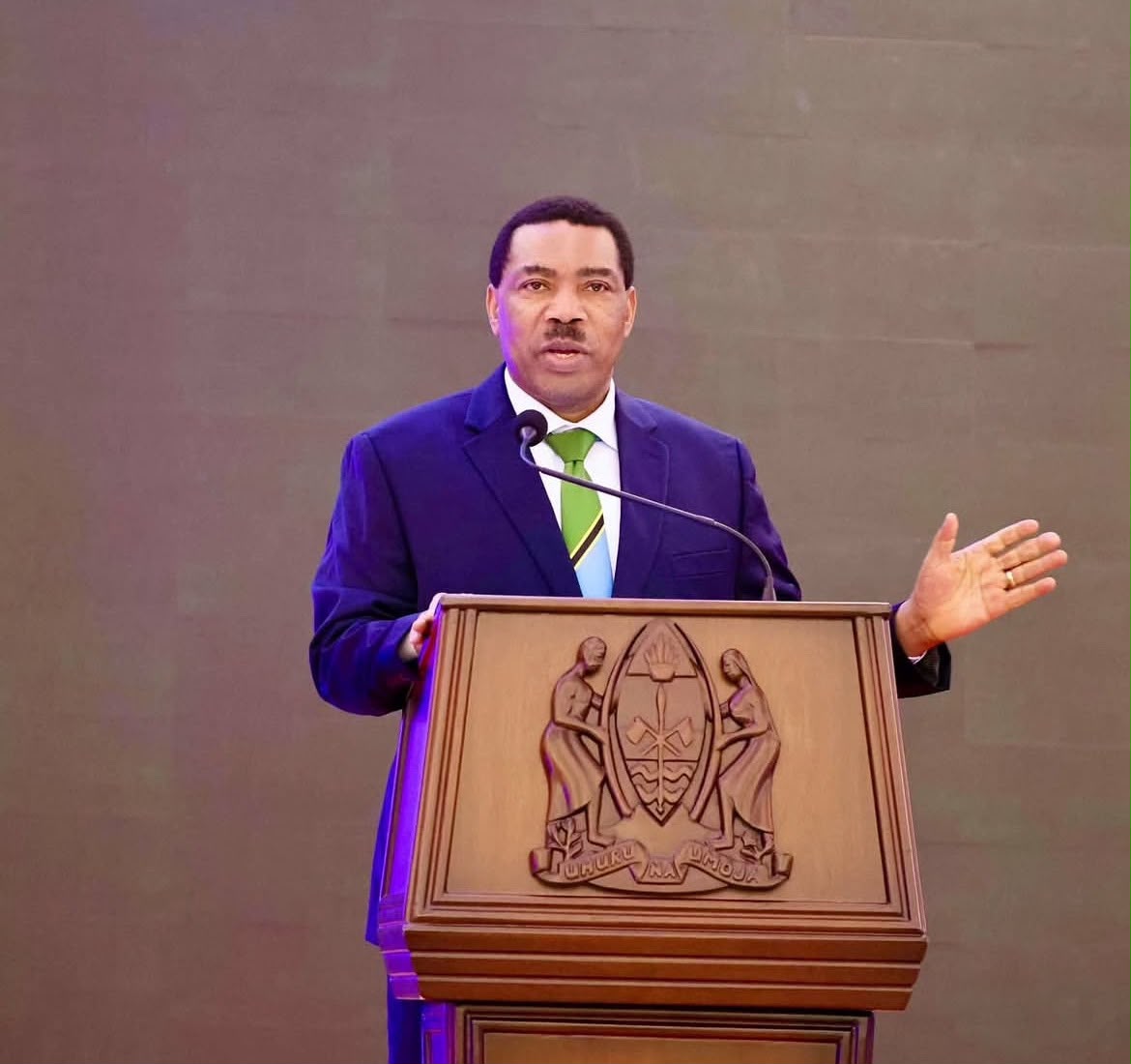 DKT. MWIGULU NCHEMBA: AFRIKA IMARISHENI USAFIRI WA MAJINI KUKUZA BIASHARA